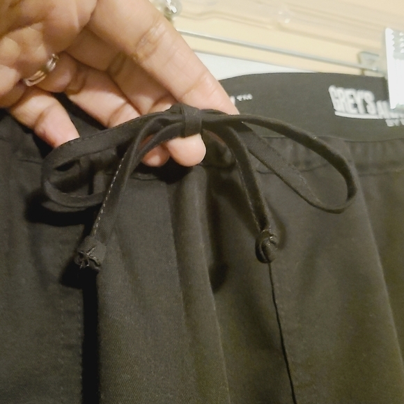 Barco Uniforms | Black Grey's Anatomy Athleisure Medical Scrubs Pants (Size XS) - Picture 3 of 14